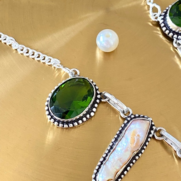 Rough Ruby Zoisite, Biwa Pearl And Peridot Necklace - Picture 10 of 10